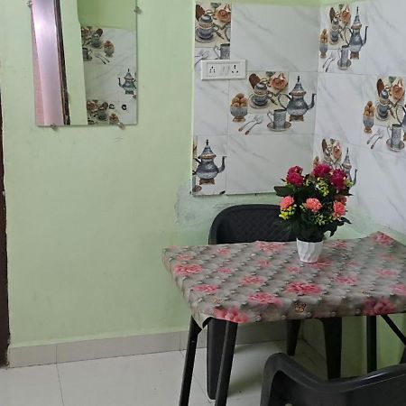 אויאיין Hotel Jaiswal Palace מראה חיצוני תמונה